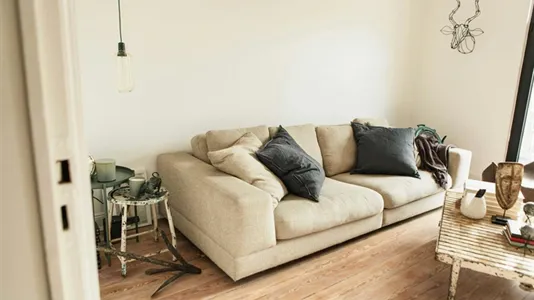 Apartments in Location is not specified - photo 1