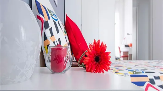 Rooms in Sesto San Giovanni - photo 2