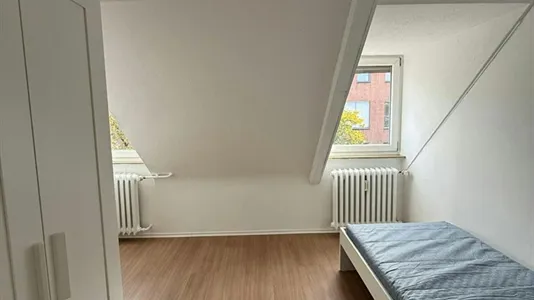 Rooms in Location is not specified - photo 1