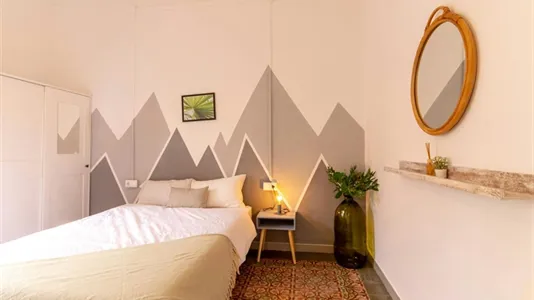 Rooms in Barcelona Eixample - photo 4