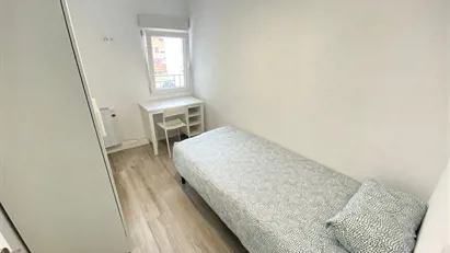 Room for rent in Adaro, Comunidad de Madrid