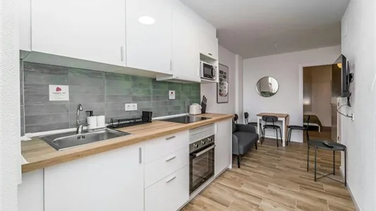 Rooms in Valladolid - photo 7