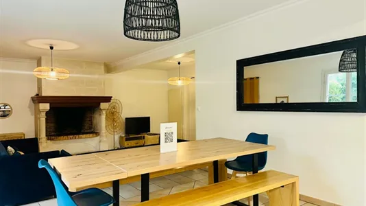 Houses in Torcy - photo 8