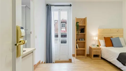 Rooms in Madrid Centro - photo 7