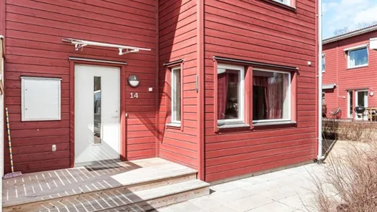 Houses in Borlänge - photo 2