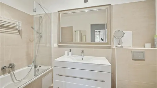 Apartments in Paris 16ème arrondissement (South) - photo 10