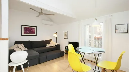 Apartments in Madrid Centro - photo 2