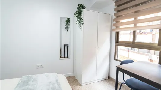 Rooms in Mislata - photo 7