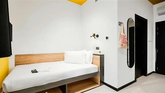 Apartments in Modena - photo 2