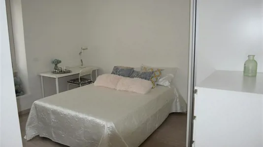 Rooms in Roma Municipio VI – Roma Delle Torri - photo 1