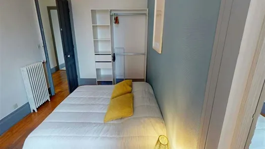 Rooms in Lyon - photo 4
