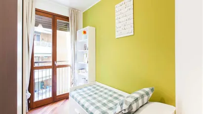 Room for rent in Milano Zona 5 - Vigentino, Chiaravalle, Gratosoglio, Milan