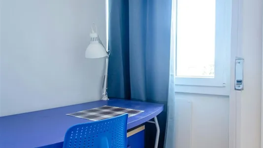 Rooms in Roma Municipio II – Parioli/Nomentano - photo 5