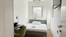 Room for rent, Vienna Landstraße, Vienna, <span class="blurred street" onclick="ProcessAdRequest(15163227)"><span class="hint">See streetname</span>[xxxxxxxxxxxxx]</span>