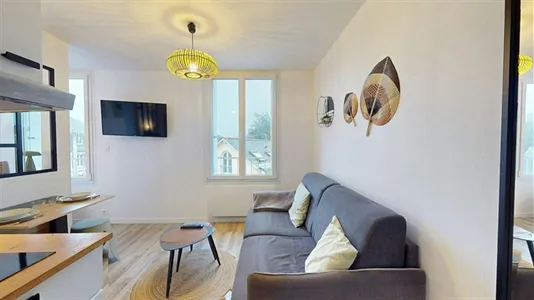 Apartments in Rennes - photo 4