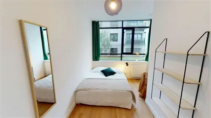 Room for rent in Nanterre, Île-de-France