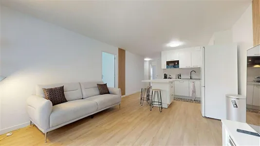 Rooms in Saint-Julien-en-Genevois - photo 9