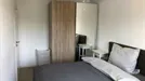 Room for rent, Frankfurt Süd, Frankfurt (region), <span class="blurred street" onclick="ProcessAdRequest(10371047)"><span class="hint">See streetname</span>[xxxxxxxxxxxxx]</span>