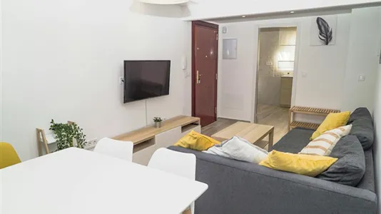 Rooms in Málaga - photo 5