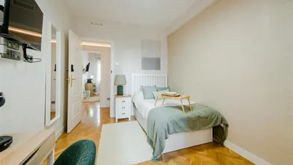 Room for rent in Madrid Chamartín, Madrid