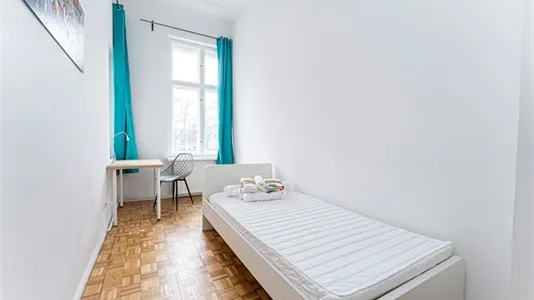 Rooms in Berlin Neukölln - photo 1