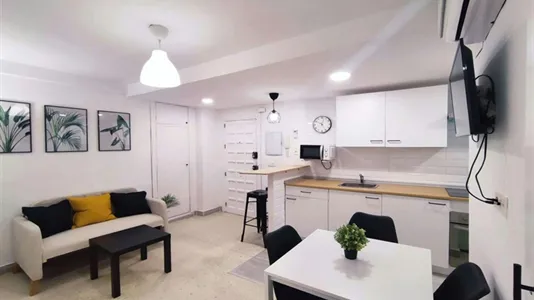 Rooms in Granada - photo 6