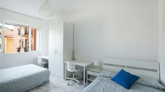 Rooms in Milano Zona 2 - Stazione Centrale, Gorla, Turro, Greco, Crescenzago - photo 1