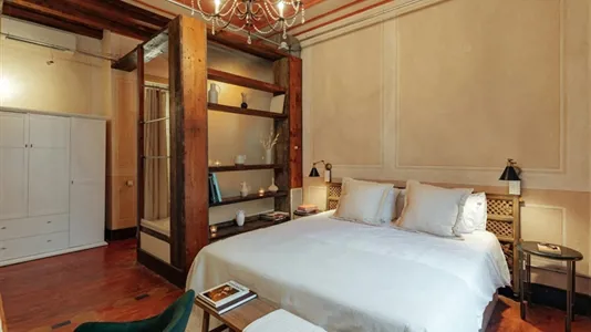 Rooms in Barcelona Eixample - photo 3