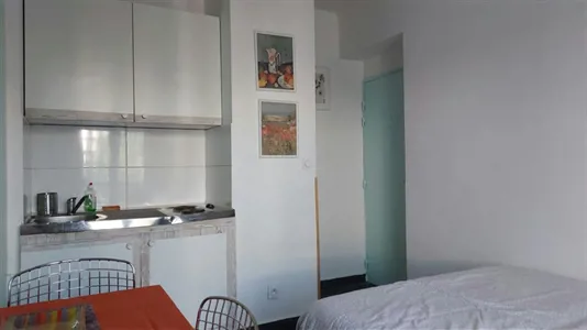Apartments in Lyon - photo 3