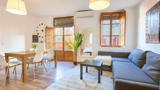 Apartments in Valencia Ciutat Vella - photo 2