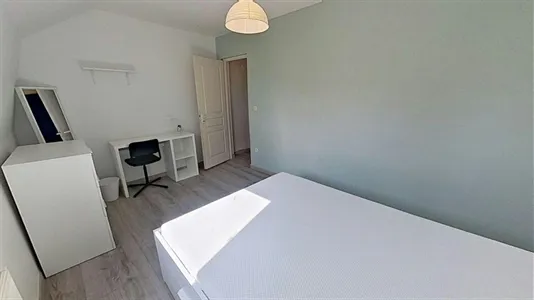 Rooms in Lille - photo 3