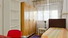 Room for rent, Lisbon (region), &lt;span class=&quot;blurred street&quot; onclick=&quot;ProcessAdRequest(10269292)&quot;&gt;&lt;span class=&quot;hint&quot;&gt;See streetname&lt;/span&gt;[xxxxxxxxxxxxx]&lt;/span&gt;