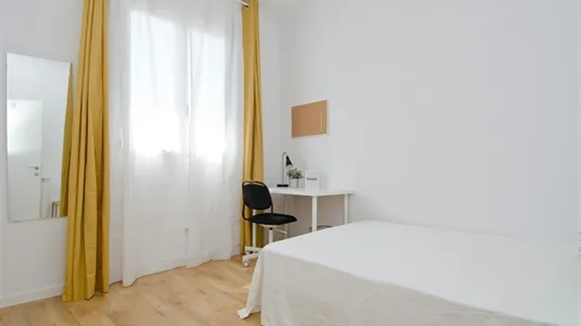Rooms in Madrid Centro - photo 2