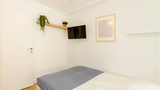 Rooms in Alcalá de Henares - photo 2