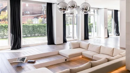 Apartments in Berlin Mitte - photo 1