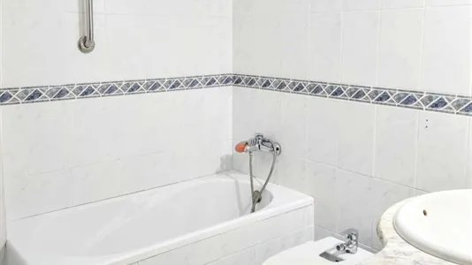 Rooms in Moncada - photo 10