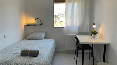 Room for rent in Madrid Puente de Vallecas, Madrid