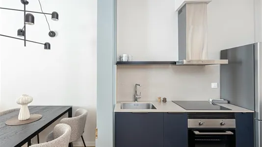 Apartments in Barcelona Ciutat Vella - photo 8