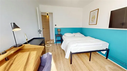 Rooms in Lyon - photo 2