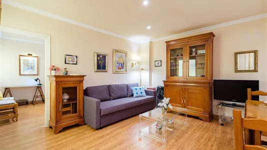 Apartments in Madrid Chamberí - photo 4