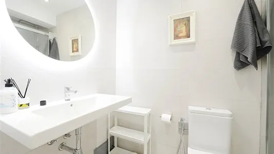 Rooms in Bilbao - photo 8