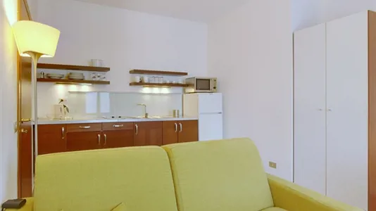 Apartments in Milano Zona 2 - Stazione Centrale, Gorla, Turro, Greco, Crescenzago - photo 2