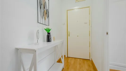 Rooms in Madrid Chamberí - photo 5