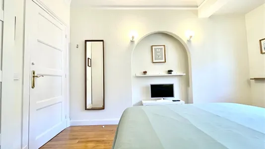 Rooms in Bilbao - photo 8