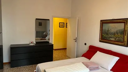 Room for rent in Milano Zona 8 - Fiera, Gallaratese, Quarto Oggiaro, Milan