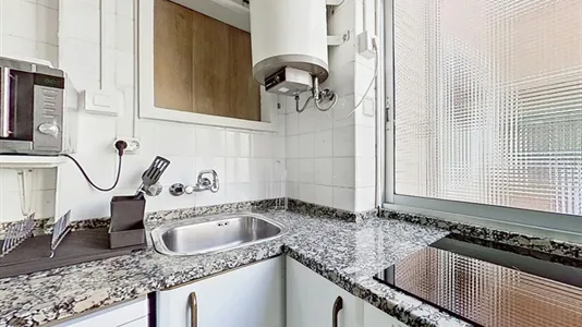 Rooms in Zaragoza - photo 7