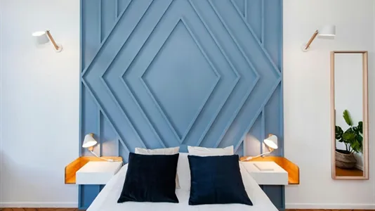Rooms in Paris 17ème arrondissement - photo 2