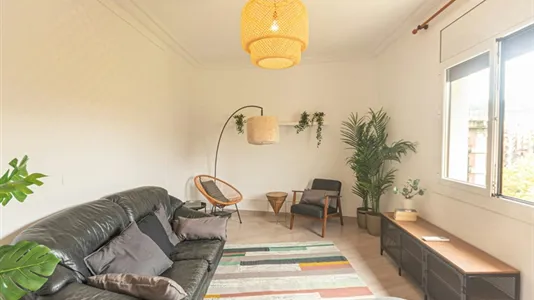 Rooms in Barcelona Ciutat Vella - photo 3