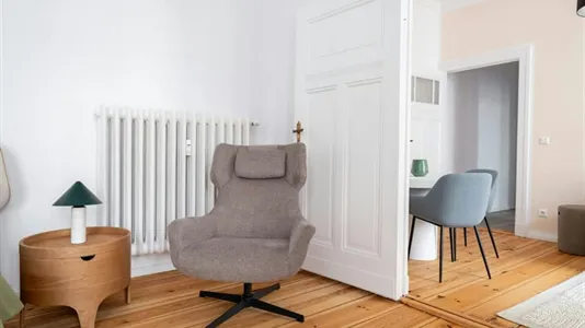 Apartments in Berlin Steglitz-Zehlendorf - photo 5