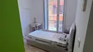 Room for rent, Bologna, Emilia-Romagna, &lt;span class=&quot;blurred street&quot; onclick=&quot;ProcessAdRequest(13664460)&quot;&gt;&lt;span class=&quot;hint&quot;&gt;See streetname&lt;/span&gt;[xxxxxxxxxxxxx]&lt;/span&gt;